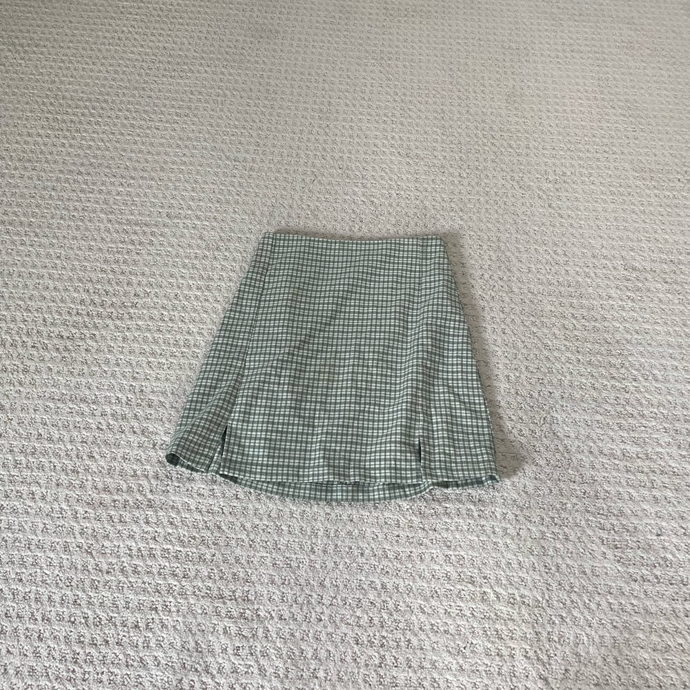 Brandy Melville Cara Skirt